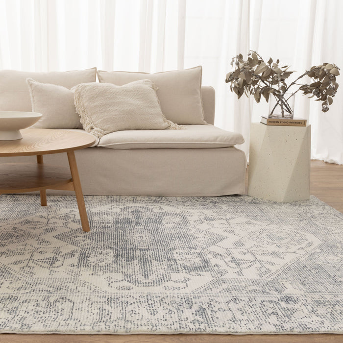 Drizzle Distressed Medallion Cream Rug