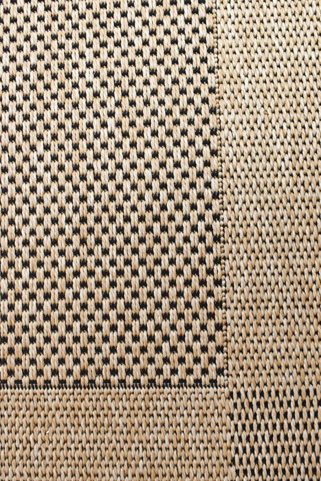 Outdoor Living Sisal Sand Black Rug