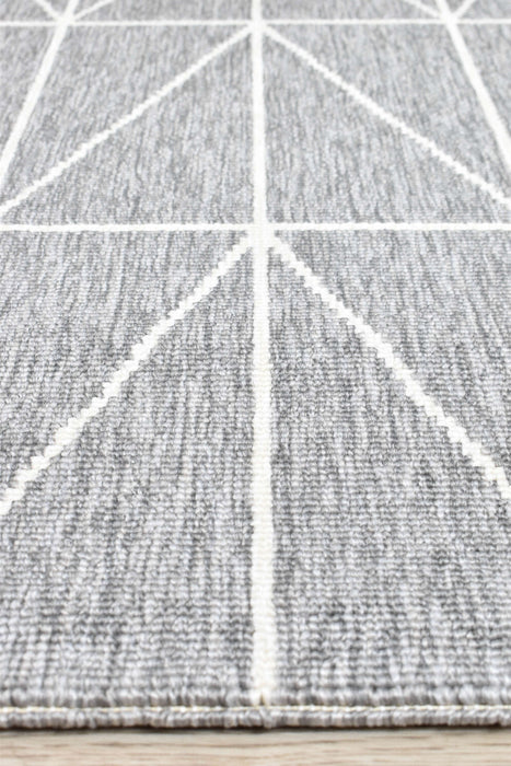 Fenix Deltoid Grey Rug