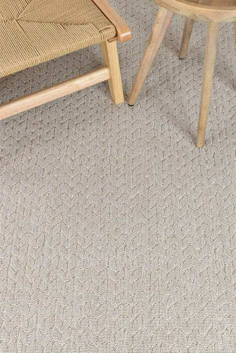 Fenix Leaves Beige Rug