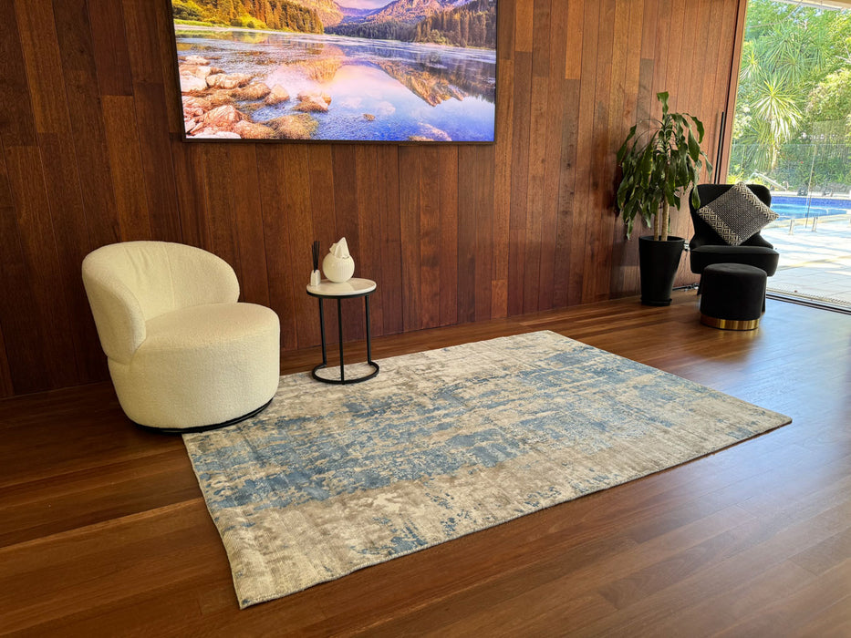 Parker Line Bamboo Silk Light Blue Rug