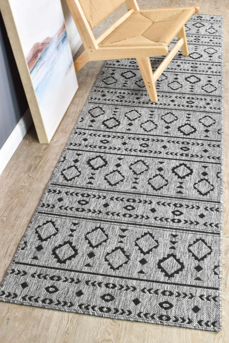 Long Island Tribal Grey Rug