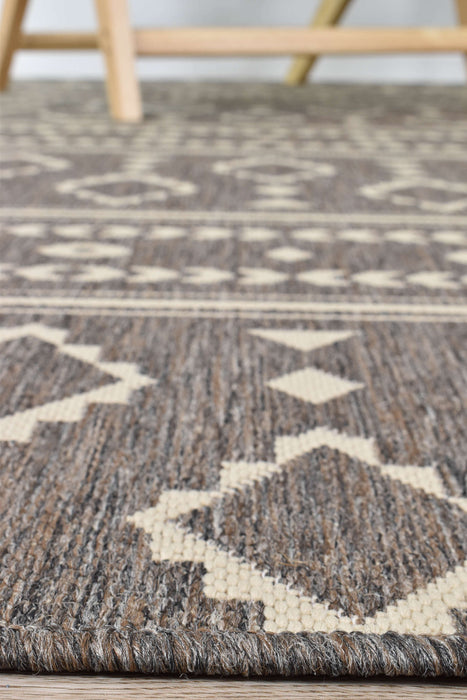 Long Island Tribal Brown Rug