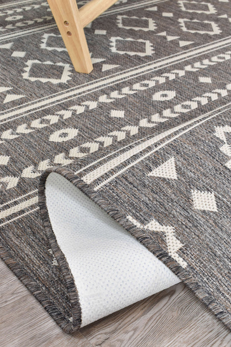 Long Island Tribal Brown Rug