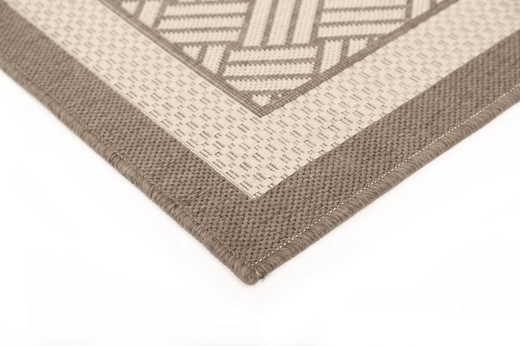 Sisalo Geometric Bordered Beige Rug