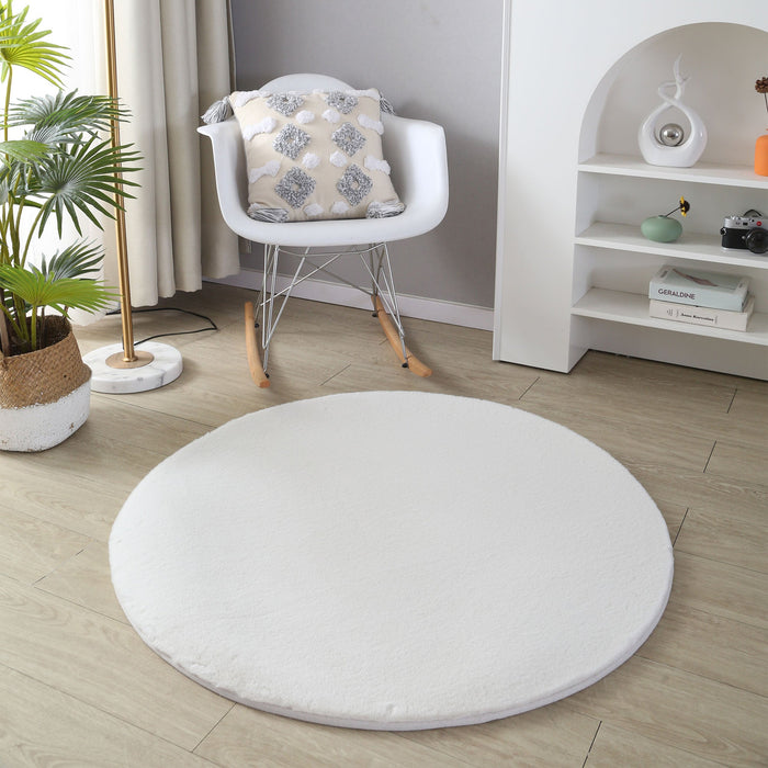 Plush Faux Fur White Round Rug