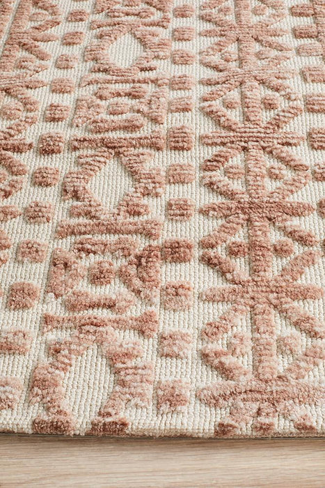 Denim Beta Peach Ivory Rug